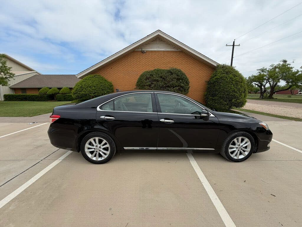 2010 LEXUS ES