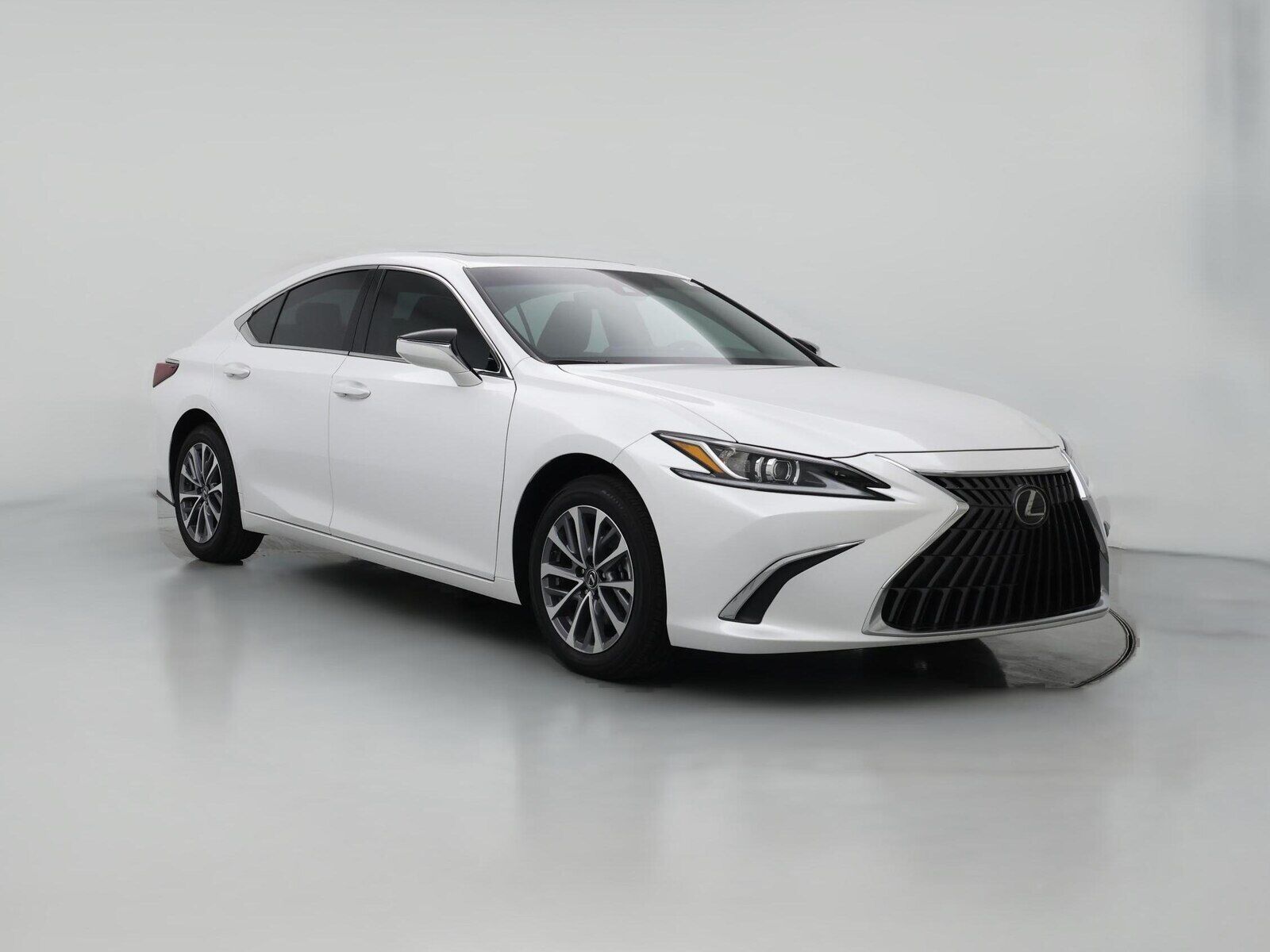 2025 LEXUS ES