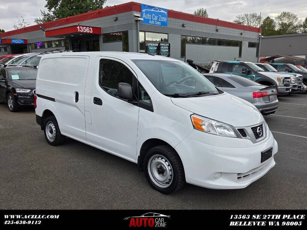 2020 NISSAN NV200