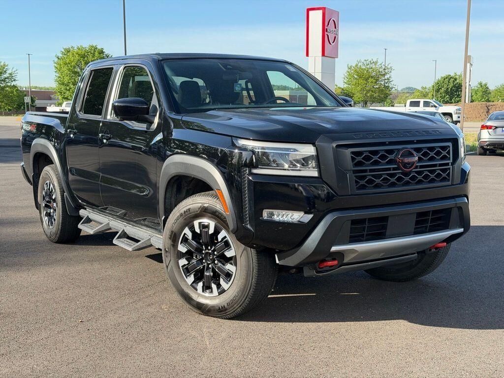 2022 NISSAN Frontier