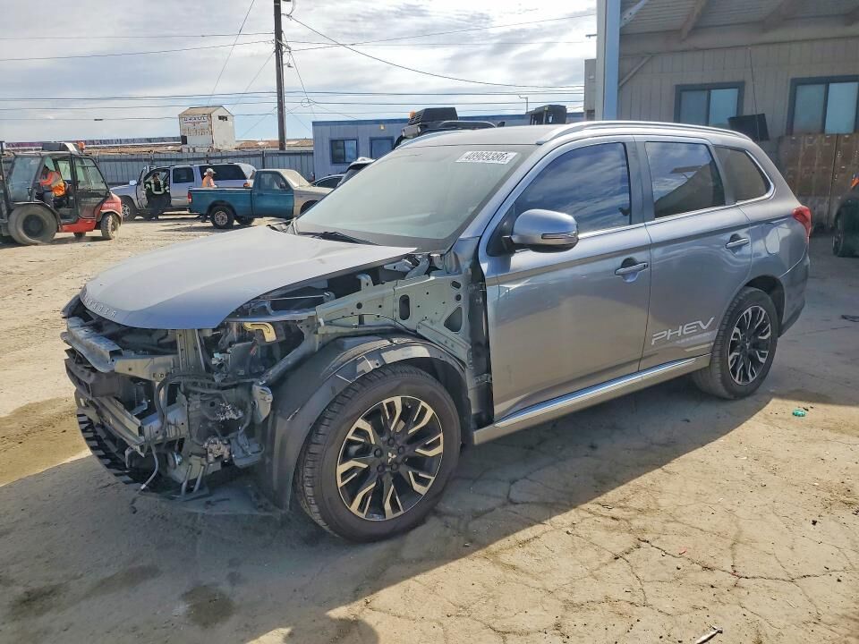 2018 MITSUBISHI Outlander