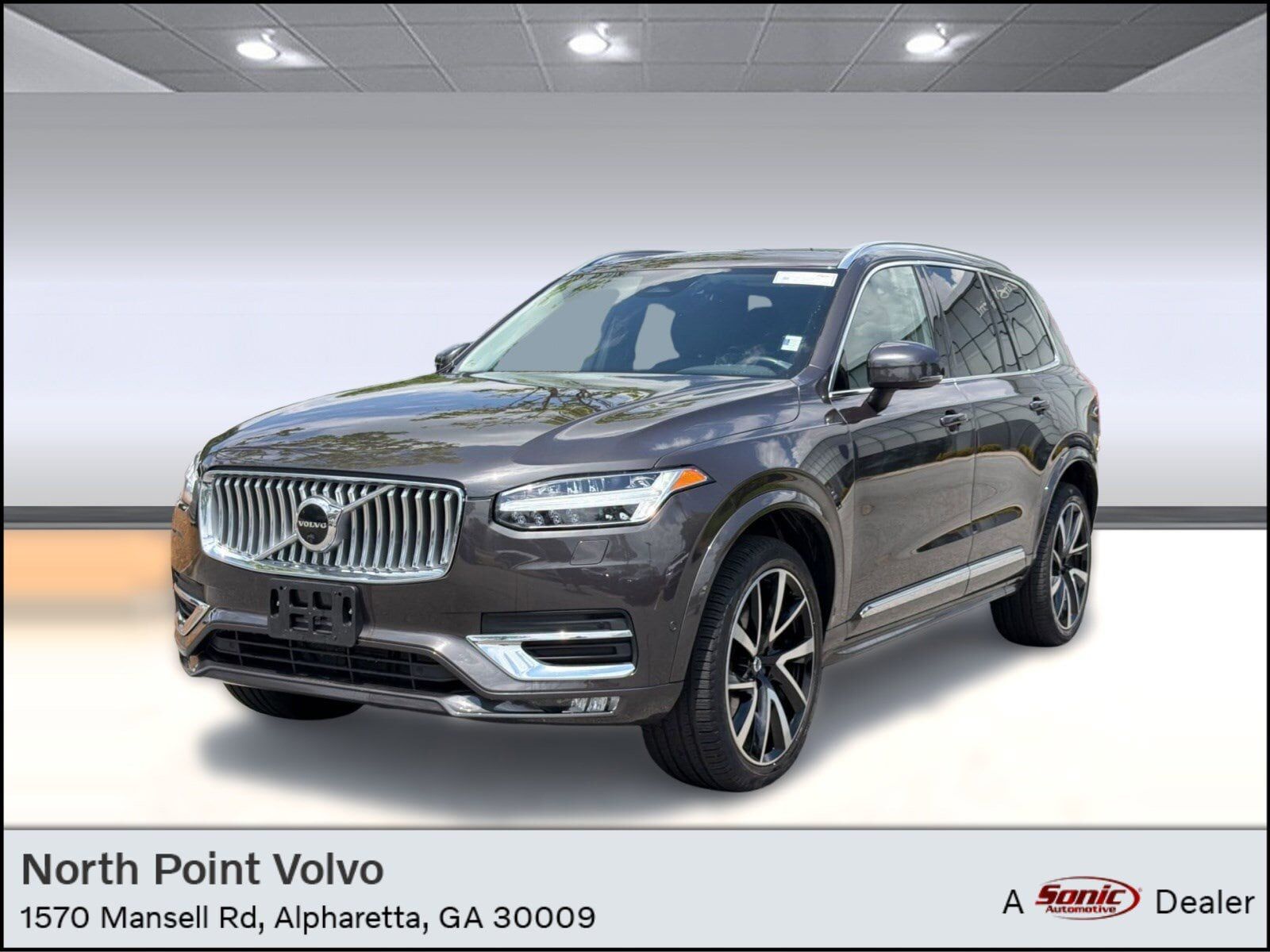 2023 VOLVO XC90