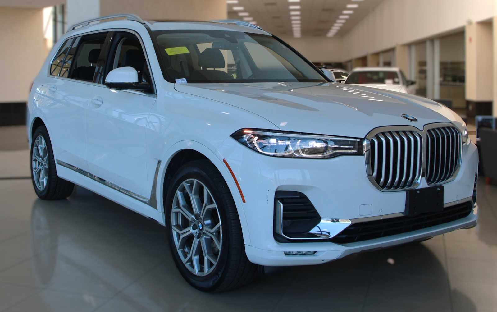 2021 BMW X7