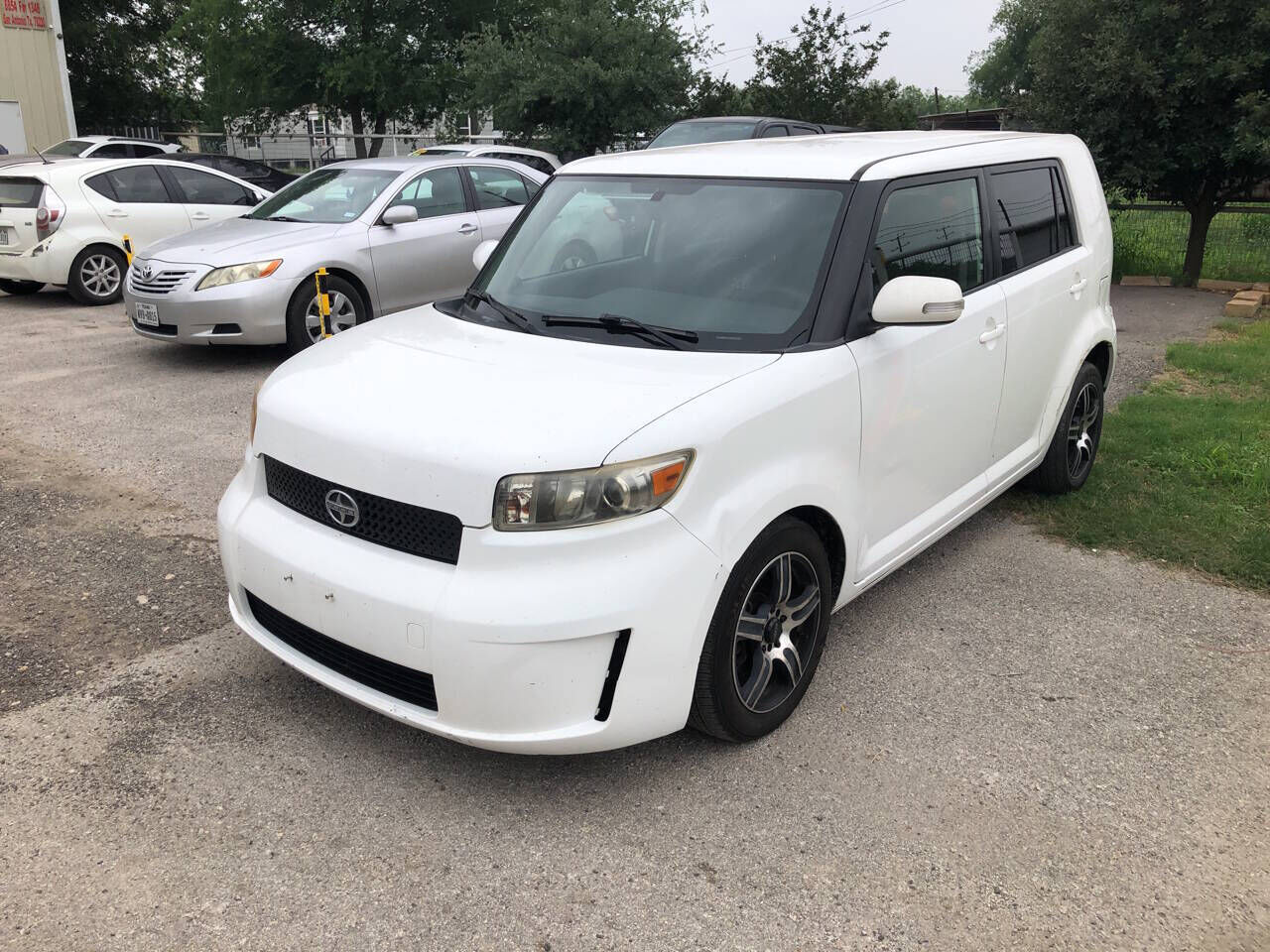 2009 TOYOTA SCION