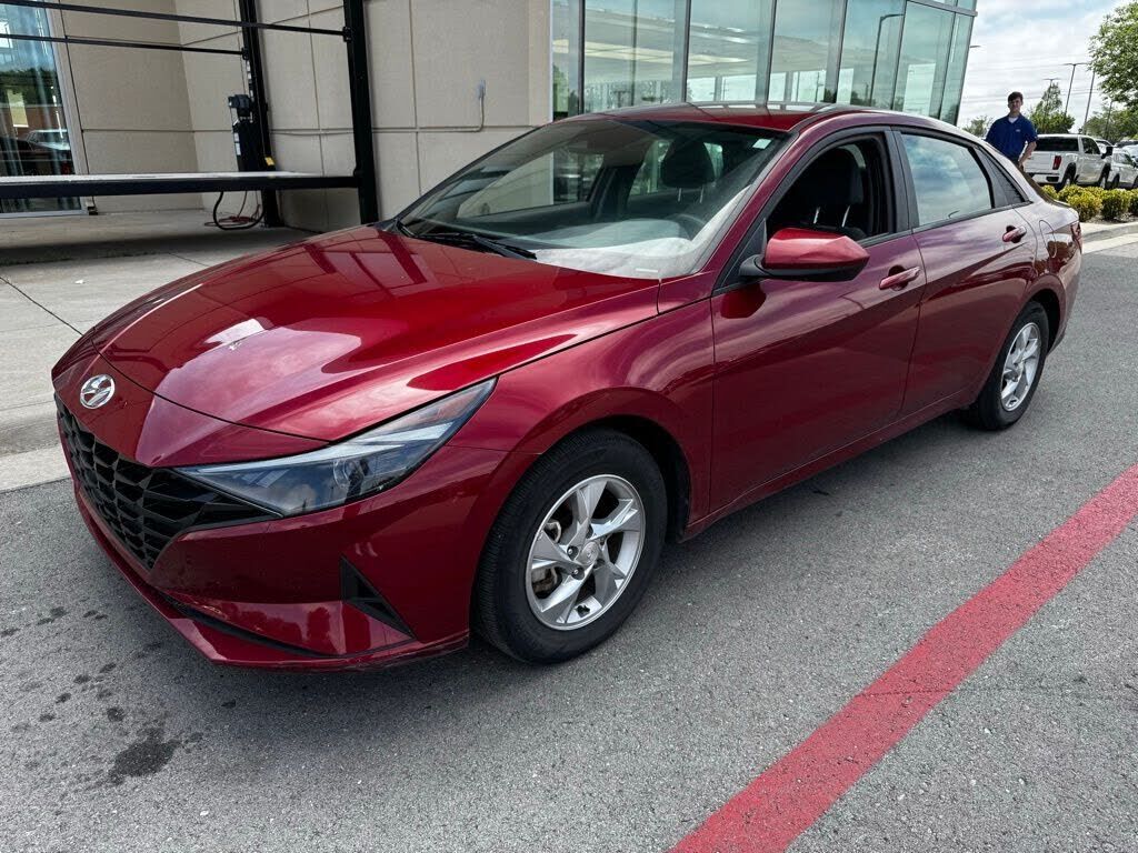 2023 HYUNDAI Elantra
