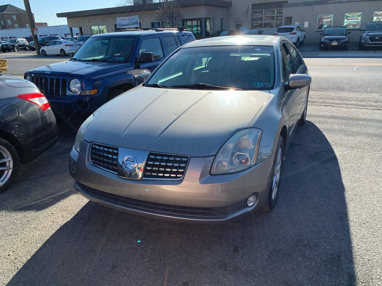 2004 NISSAN Maxima