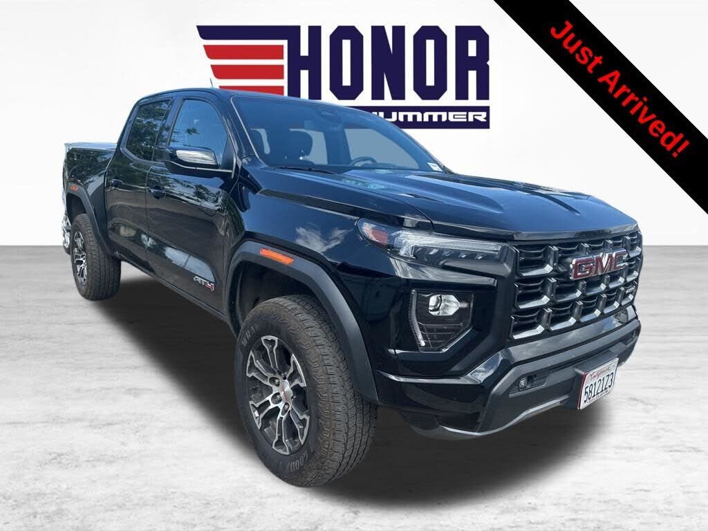 2024 GMC Canyon