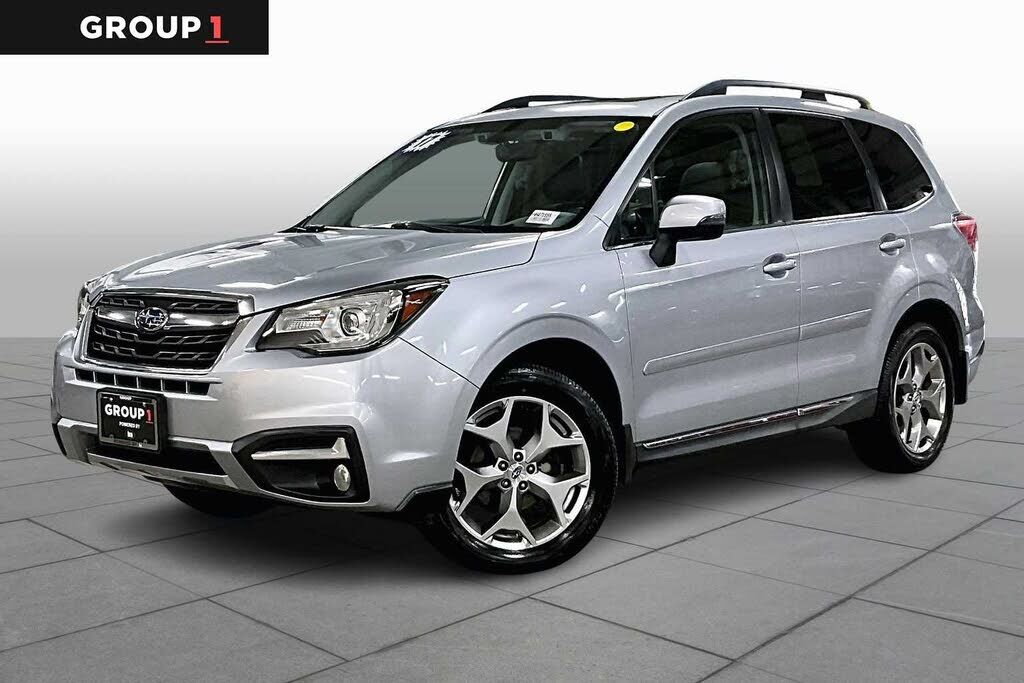 2017 SUBARU Forester