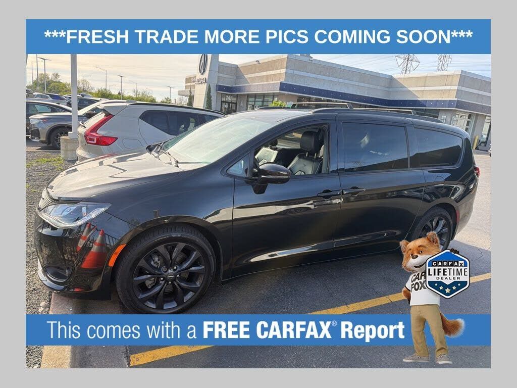 2020 CHRYSLER Pacifica