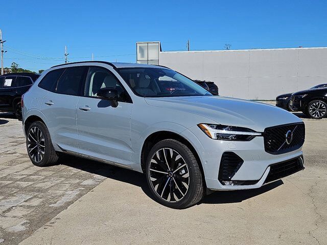 2026 VOLVO XC60