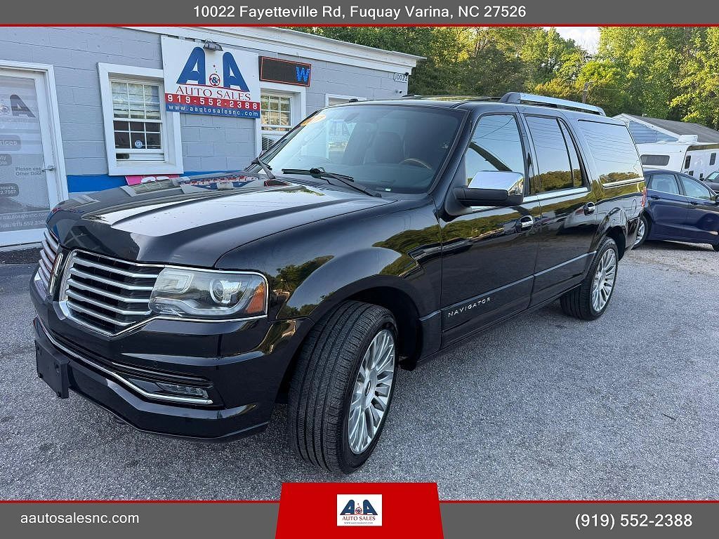 2017 LINCOLN Navigator L