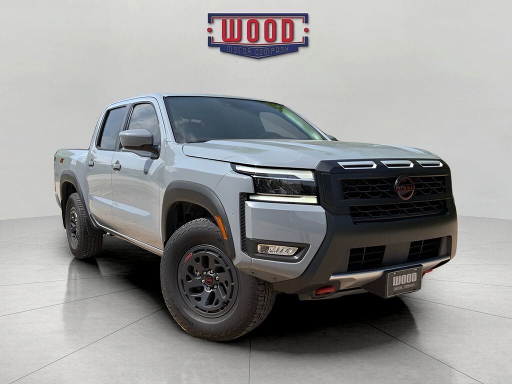 2025 NISSAN Frontier