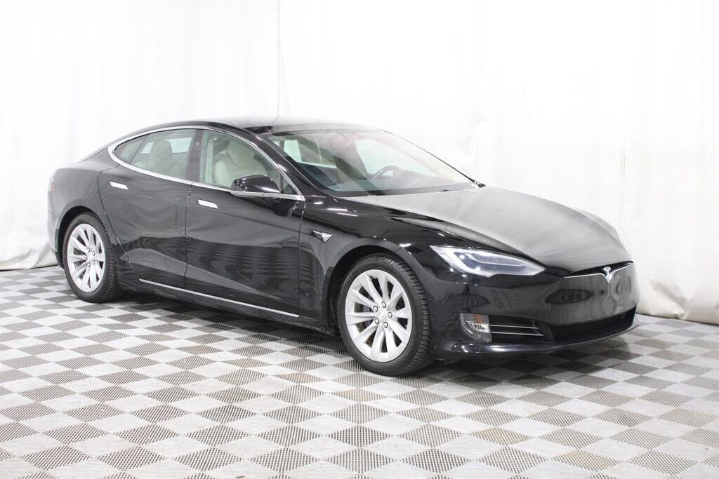 2018 TESLA Model S