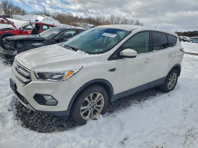 2017 FORD Escape