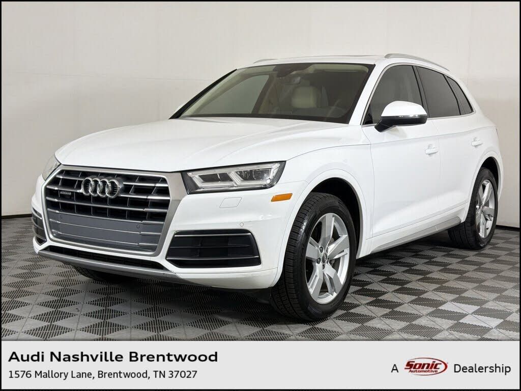 2018 AUDI Q5