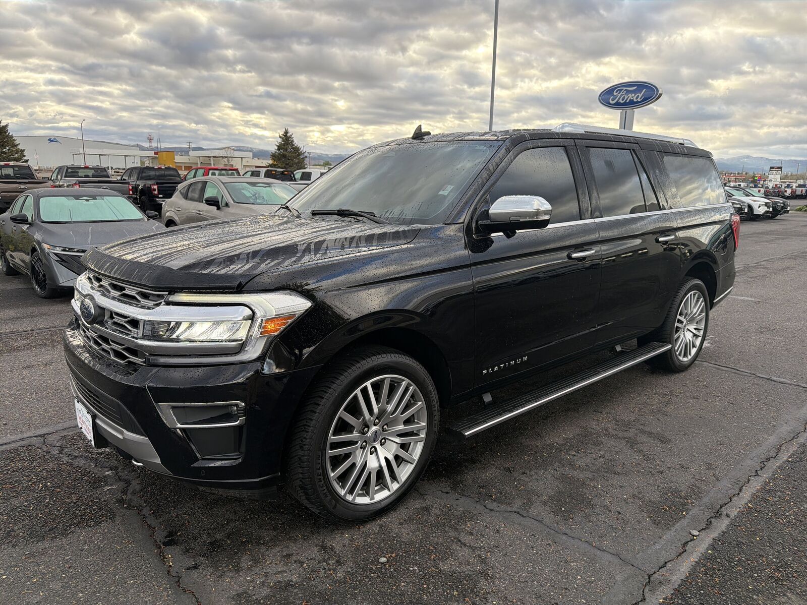 2023 FORD Expedition