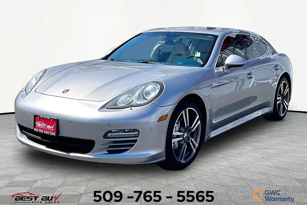 2011 PORSCHE Panamera