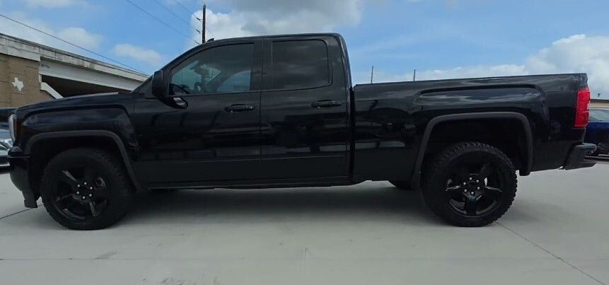 2018 GMC Sierra