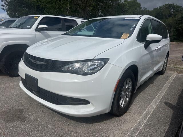 2023 CHRYSLER Voyager