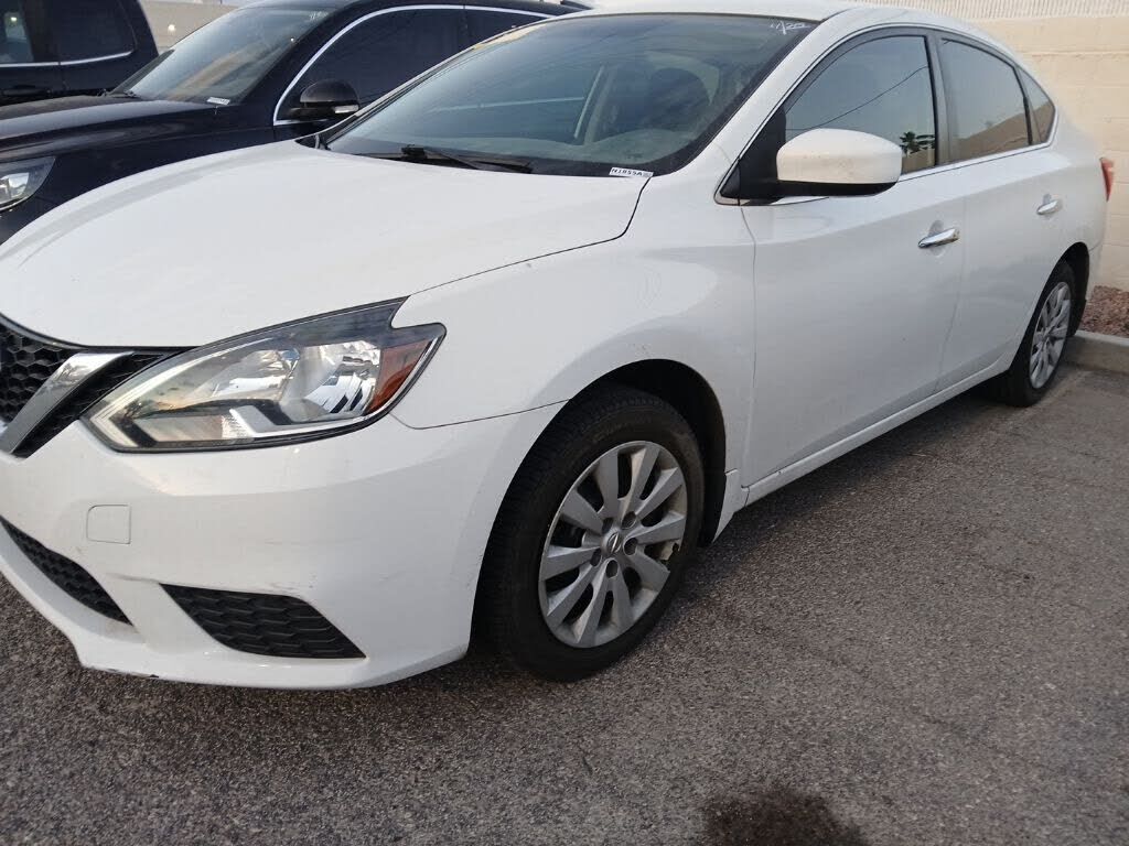 2016 NISSAN Sentra