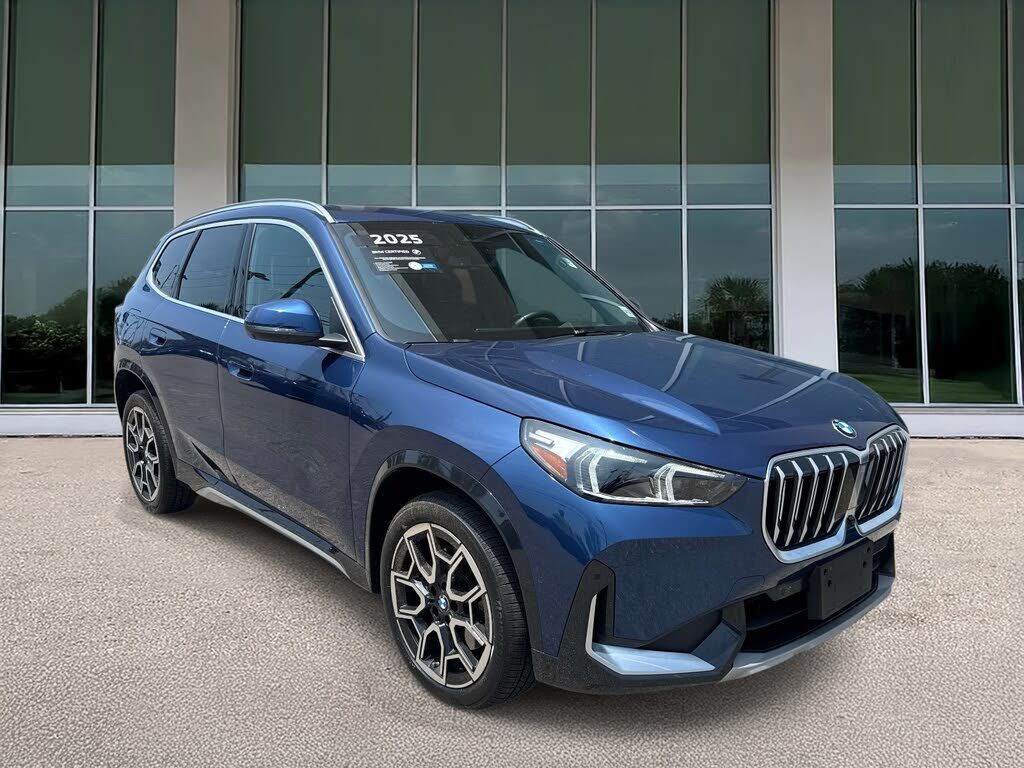 2025 BMW X1