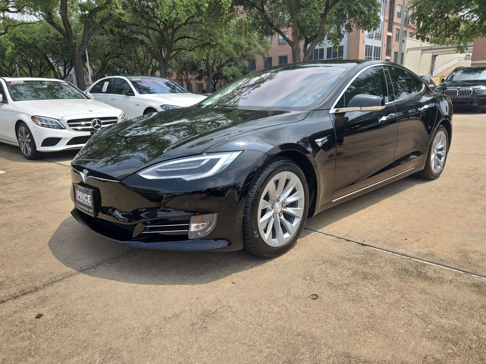 2019 TESLA Model S
