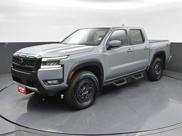 2025 NISSAN Frontier