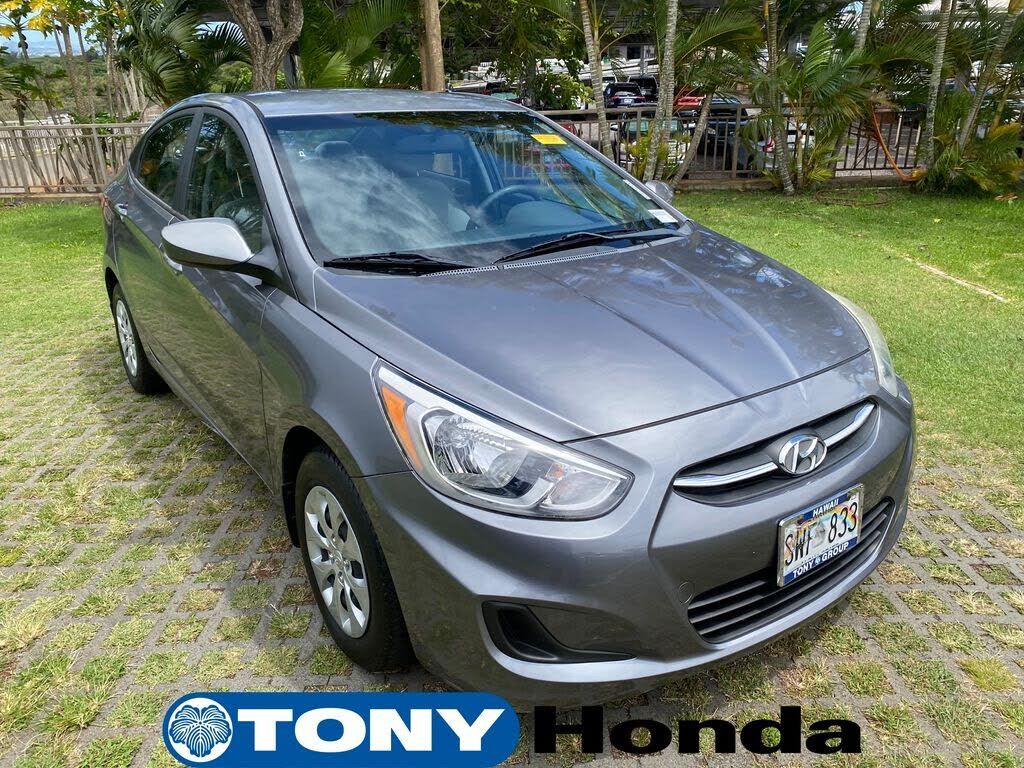 2016 HYUNDAI Accent