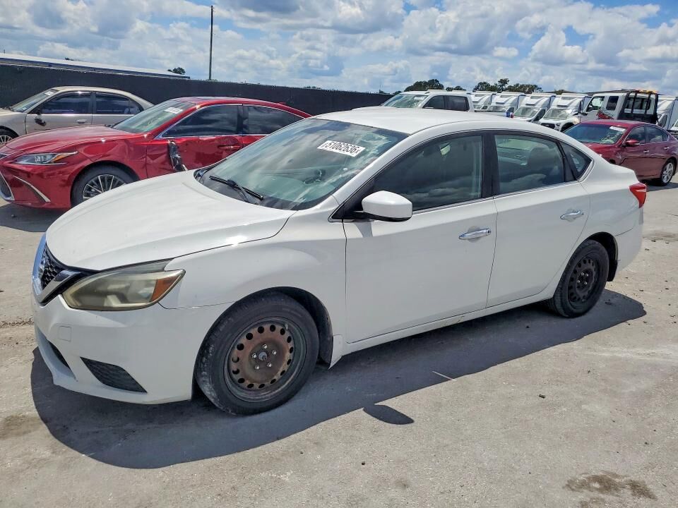 2016 NISSAN Sentra