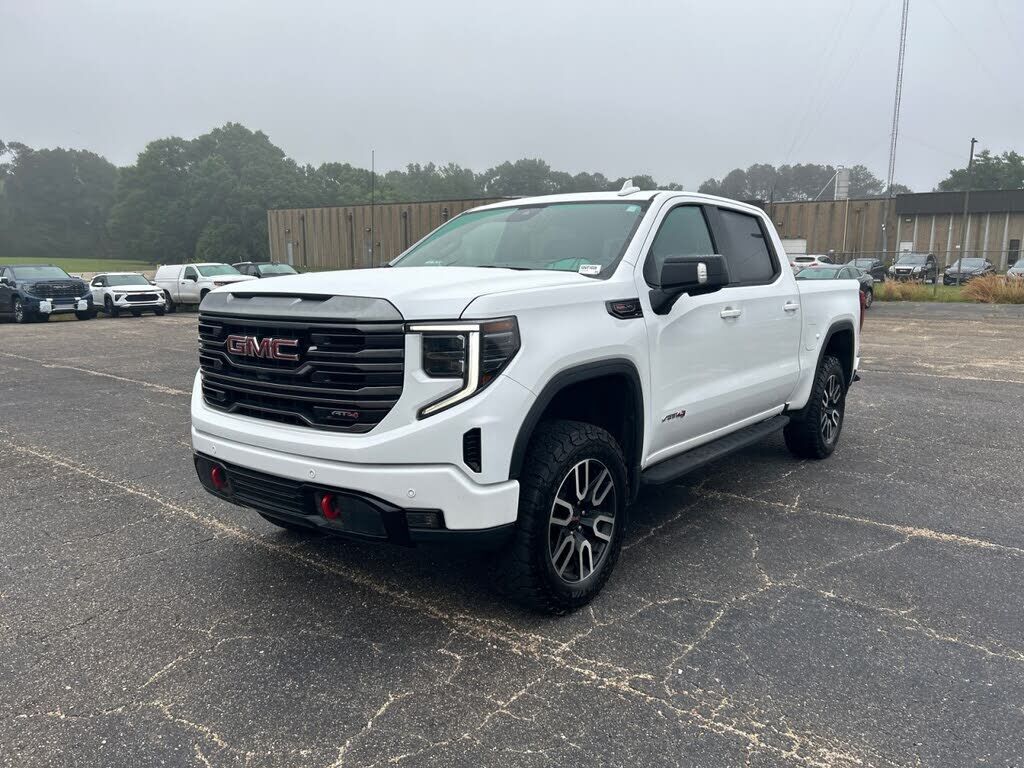 2024 GMC Sierra