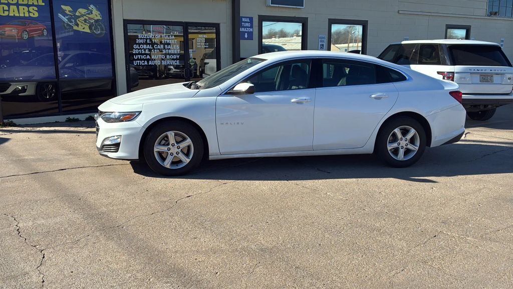 2025 CHEVROLET Malibu