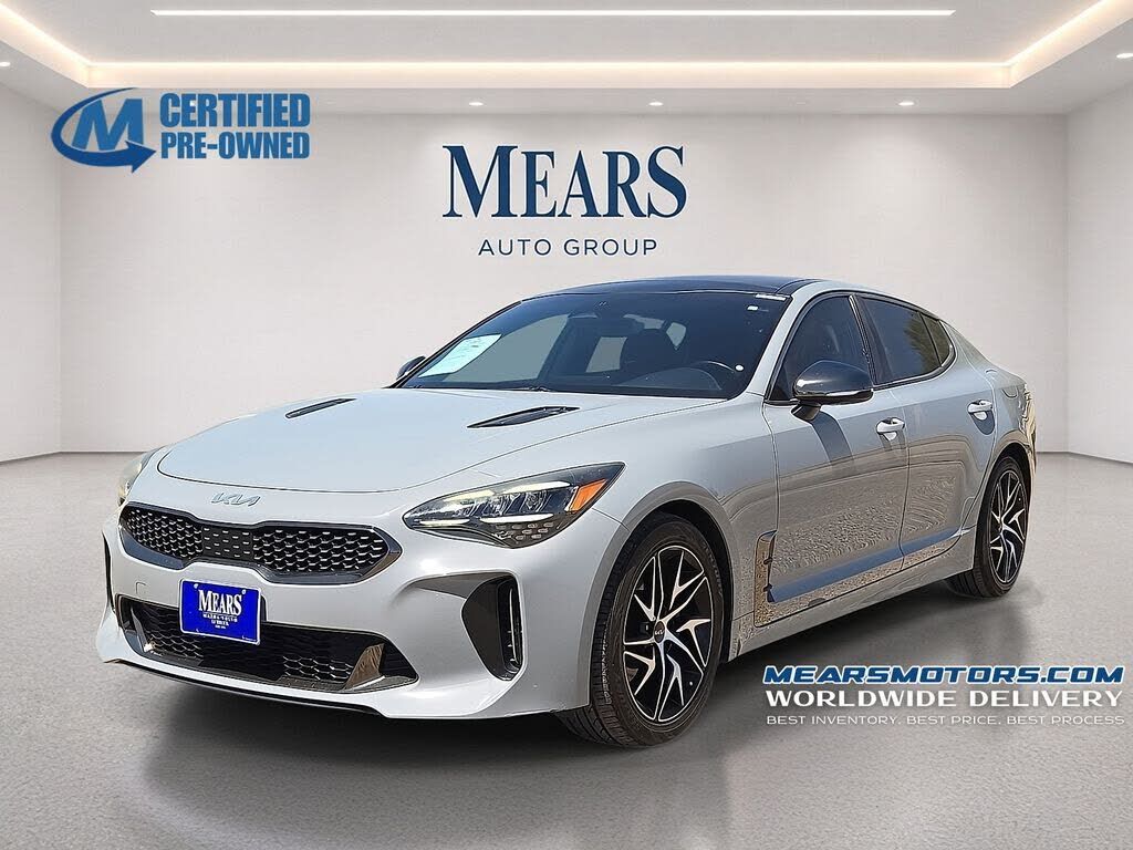 2022 KIA Stinger