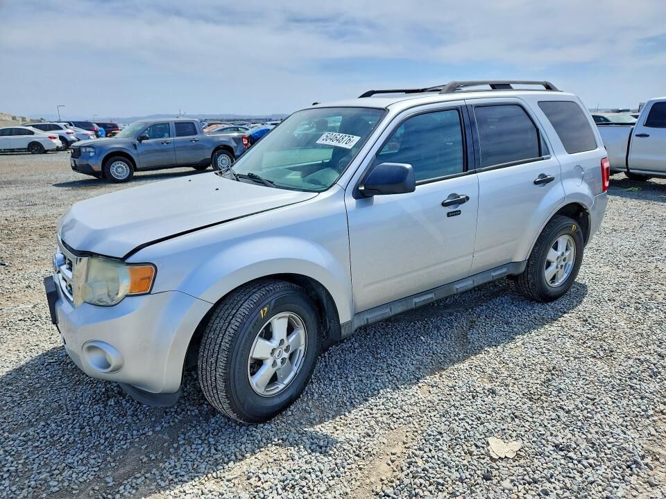 2011 FORD Escape