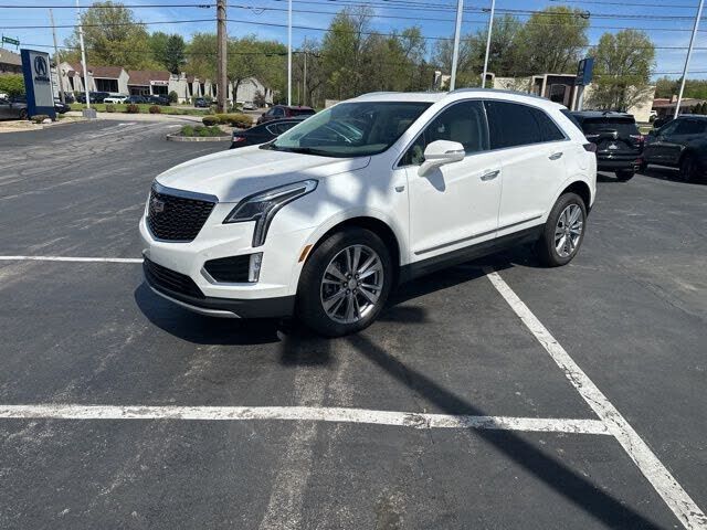 2023 CADILLAC XT5