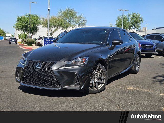 2018 LEXUS IS