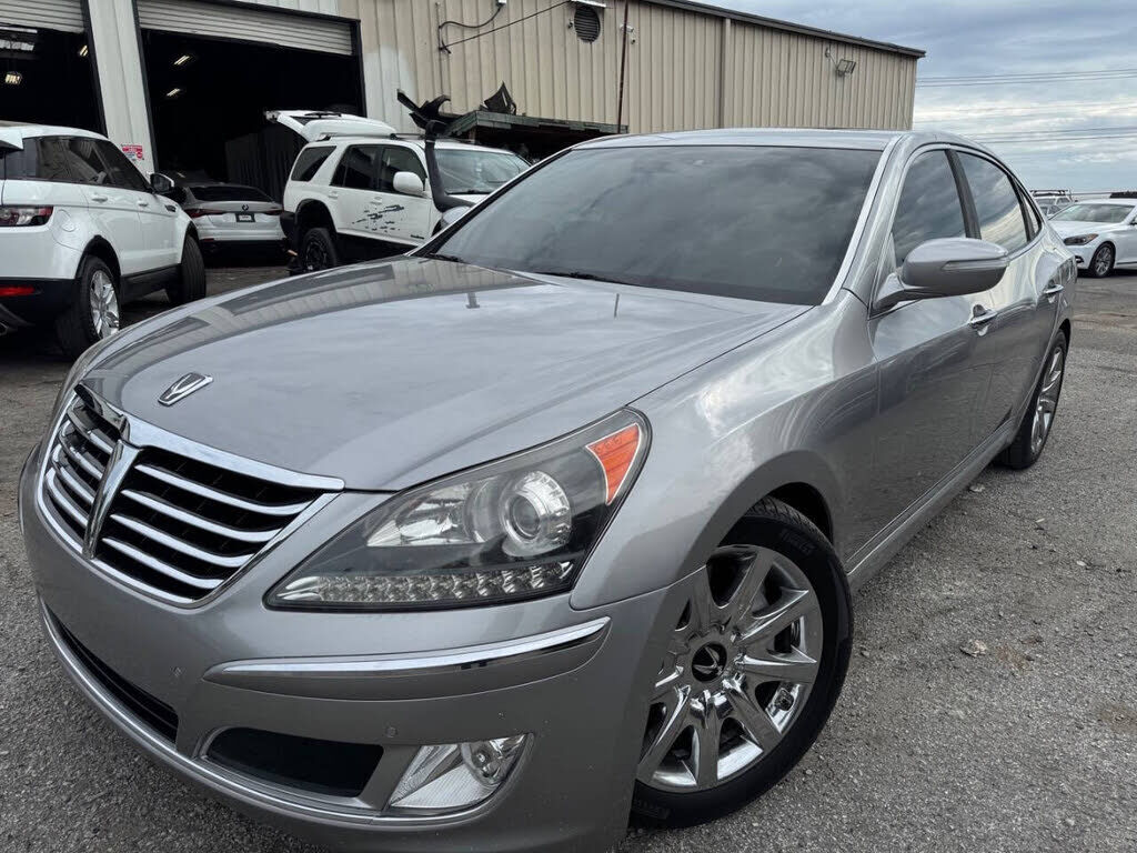2013 HYUNDAI Equus