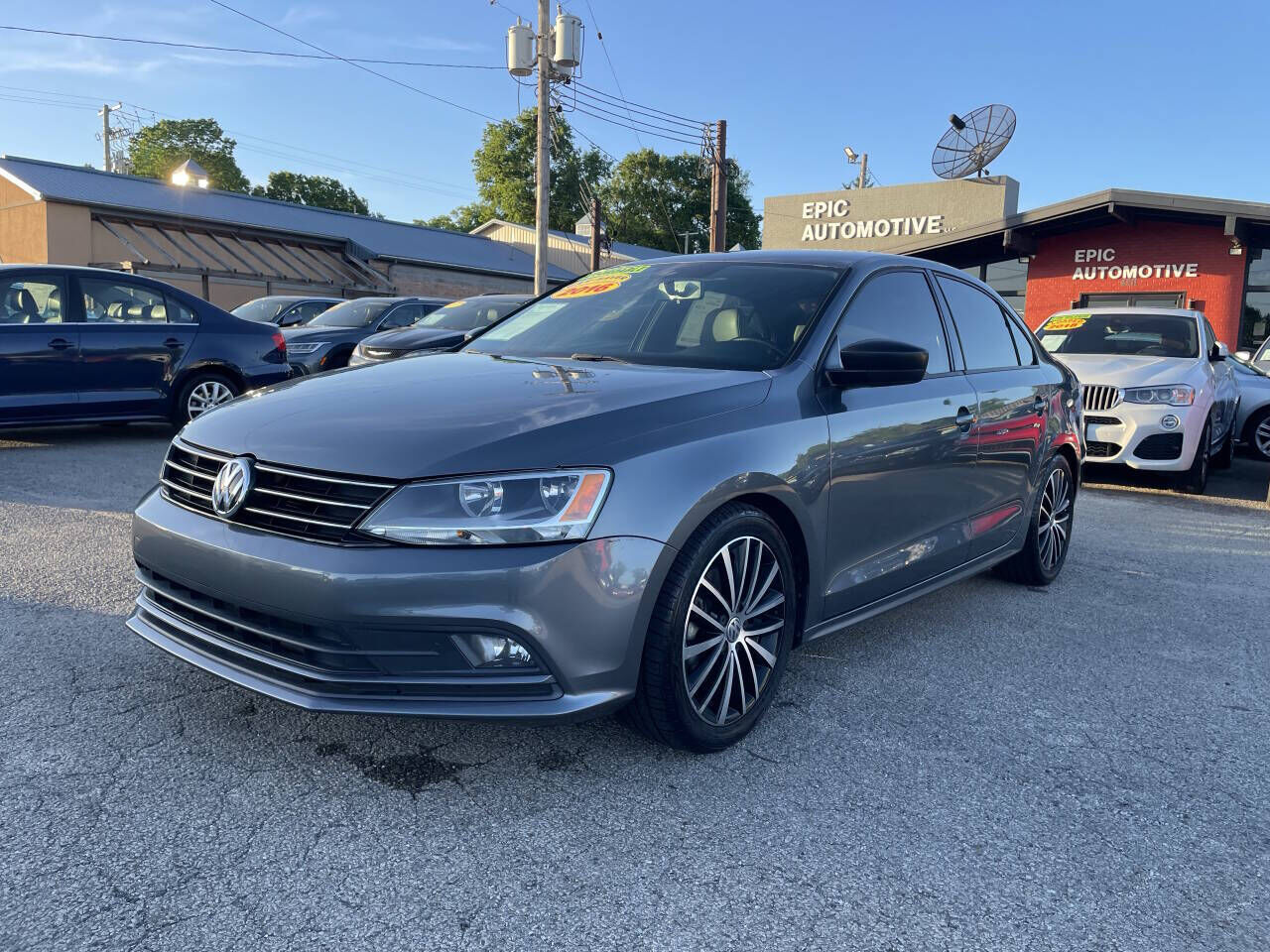 2016 VOLKSWAGEN Jetta
