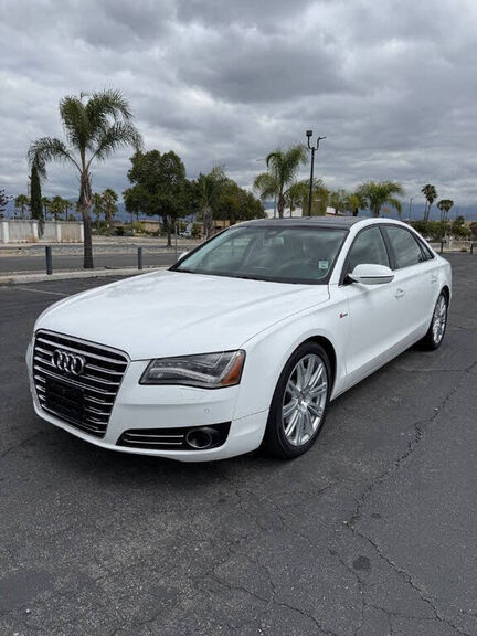 2014 AUDI A8