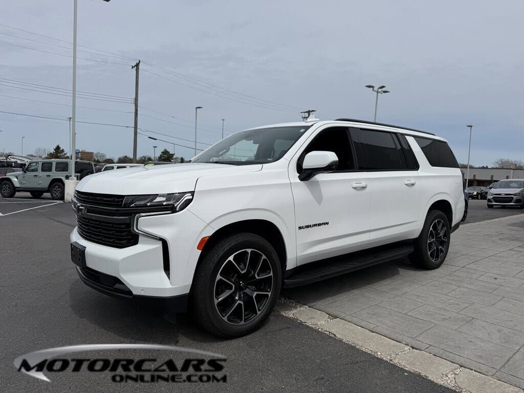 2021 CHEVROLET Suburban