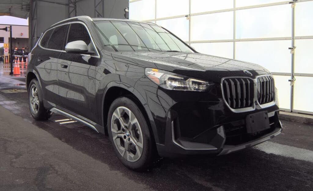 2023 BMW X1