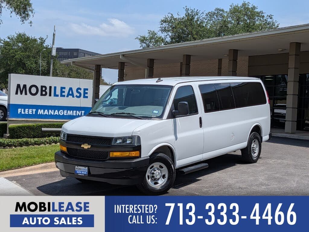 2023 CHEVROLET Express