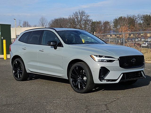 2026 VOLVO XC60