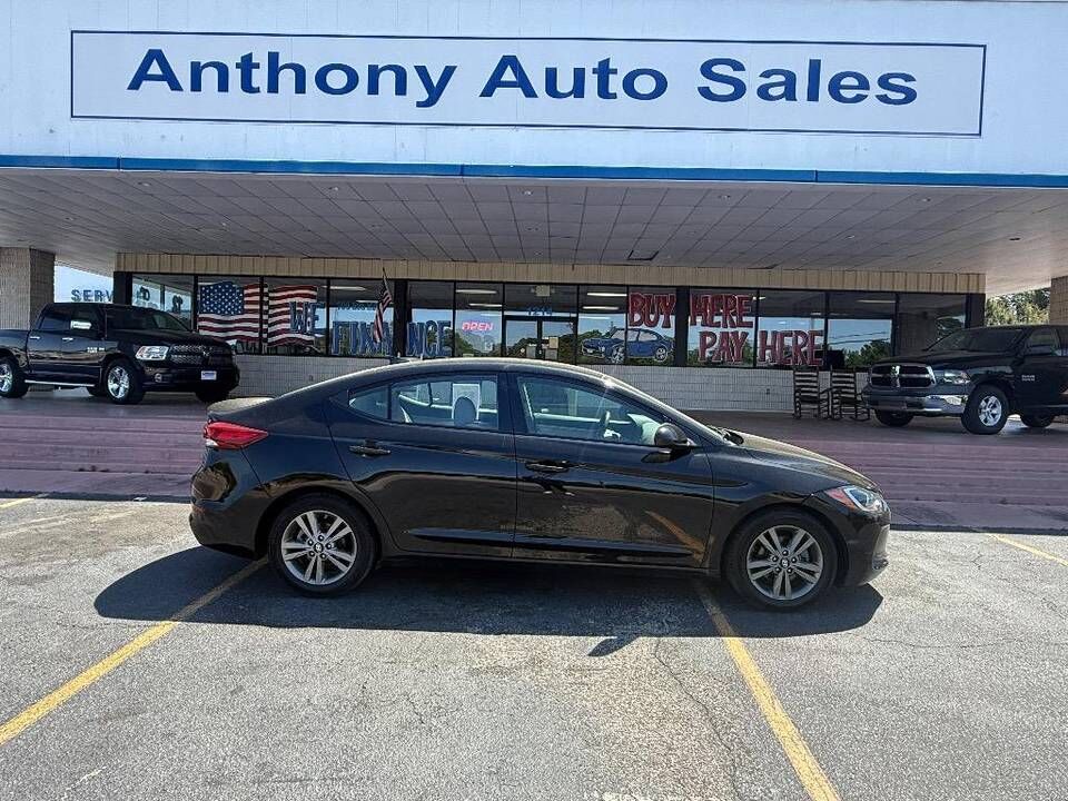2018 HYUNDAI Elantra