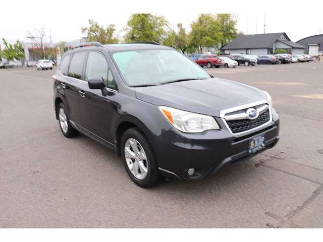 2015 SUBARU Forester