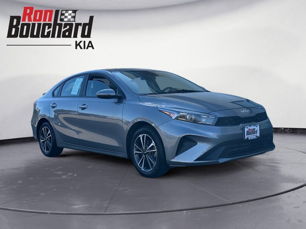 2023 KIA Forte