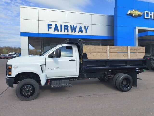 2023 GMC Silverado Medium Duty
