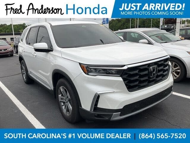 2025 HONDA Pilot