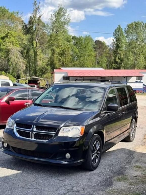 2017 DODGE Grand Caravan