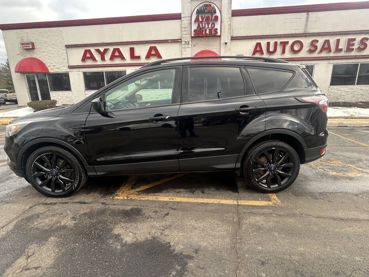 2017 FORD Escape