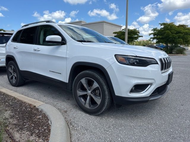 2019 JEEP Cherokee